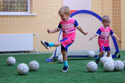 Программа для фитнес клуба установлена в FootyBall